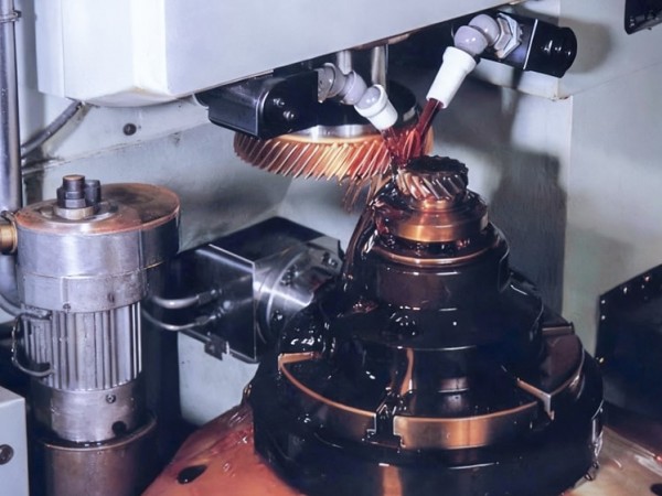 Design Considerations for Transmission Gears Used in Light Trucks and Commercial Vehicles